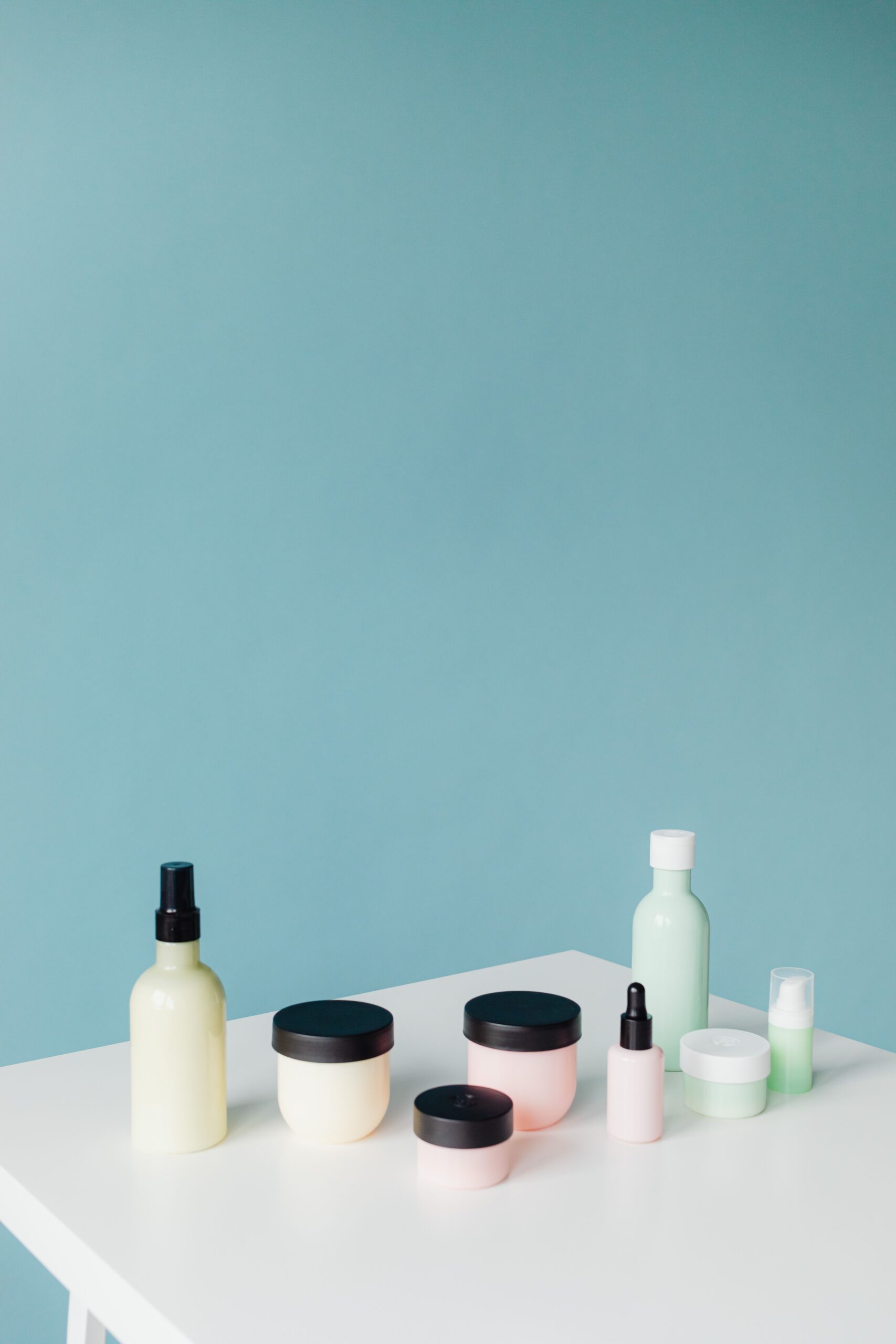 How to Care for Aging Skin Naturally